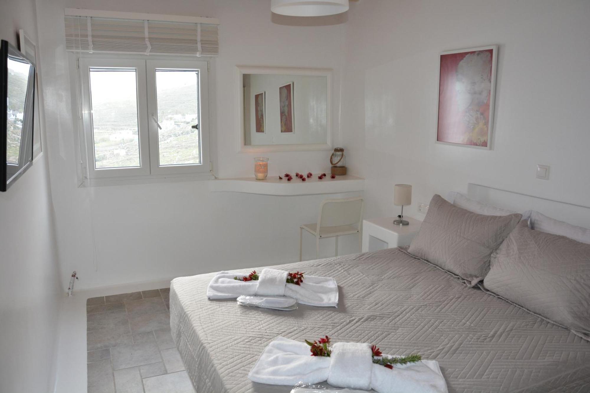 Profitis Ilias Spirit Villas By Live&Travel Pánormosz Mikónu Szoba fotó
